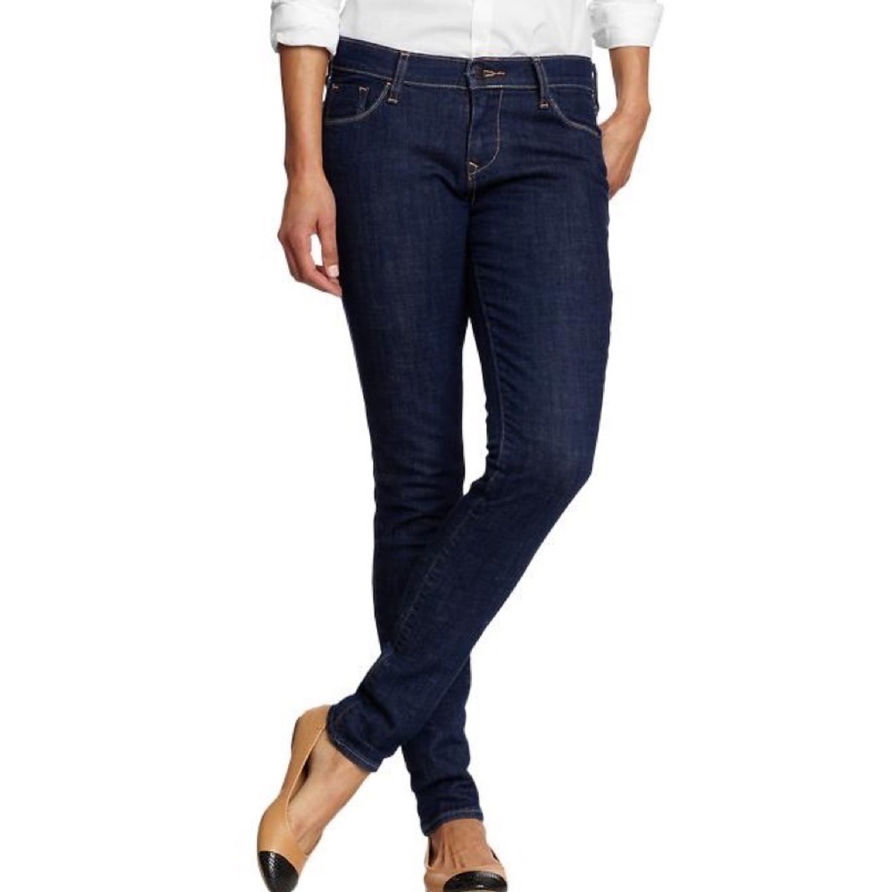 Old Navy women’s sweetheart dark wash skinny jeans size 6 classic denim